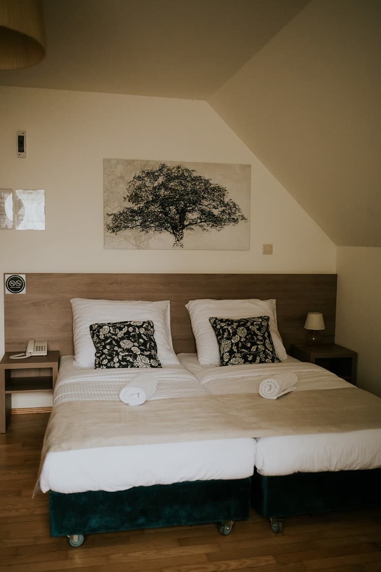 Rooms & Villa